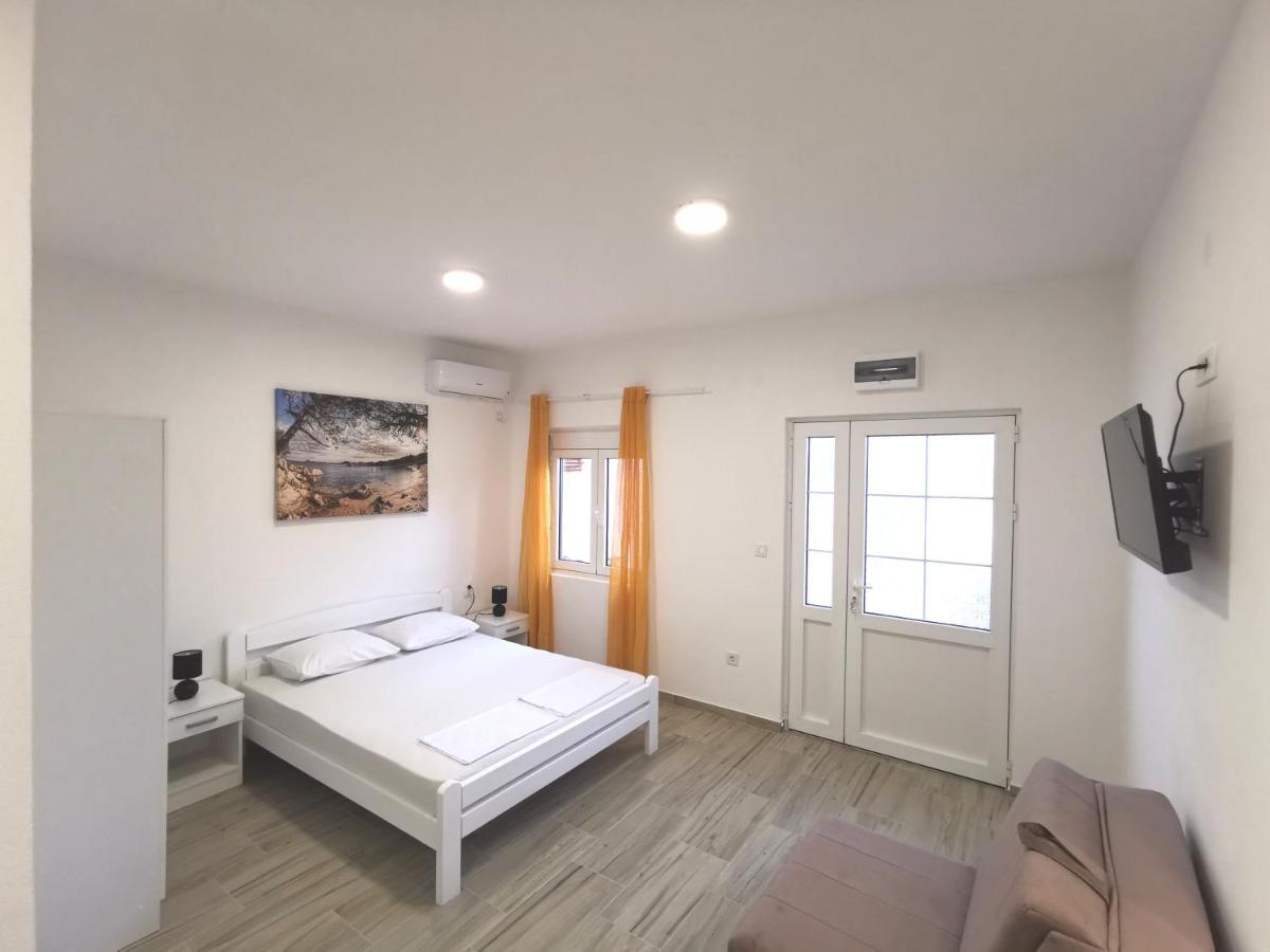 Appartement Dorija à Zelenika  Extérieur photo